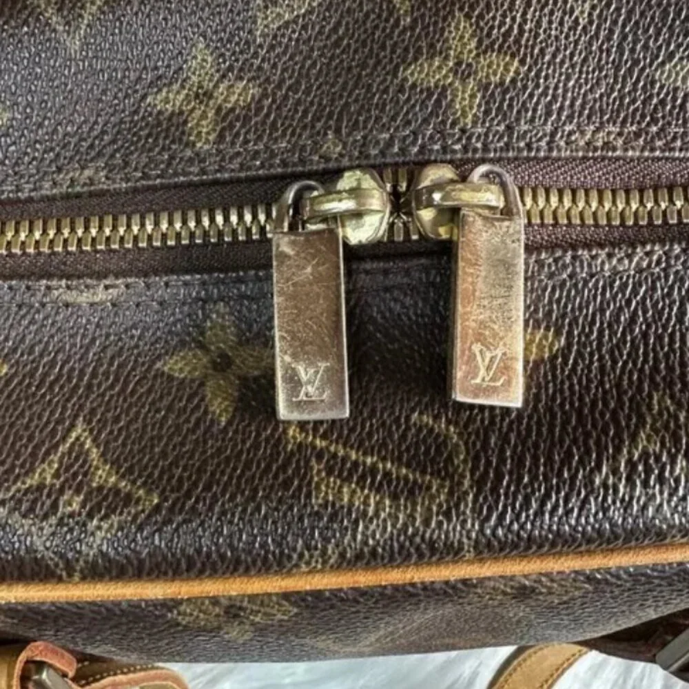 Louis Vuitton Monogram Cite MM Shoulder Bag With COA and Dusty - Picture 6 of 15